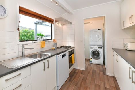 Photo of property in 12b Brandon Road, Manly, Whangaparaoa, 0930