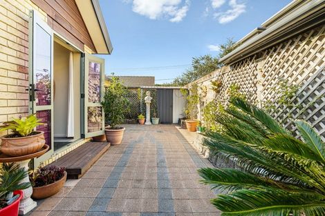 Photo of property in 15/262 Centreway Road, Orewa, 0931