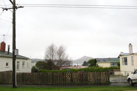 Photo of property in 11 Station Road, Sawyers Bay, Port Chalmers, 9023