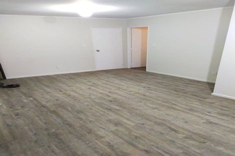 Photo of property in 4/60 Nikau Street, New Lynn, Auckland, 0600