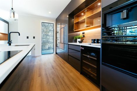 Photo of property in 73 Normans Road, Strowan, Christchurch, 8052