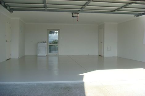 Photo of property in 5b Henry Street, Avondale, Auckland, 1026