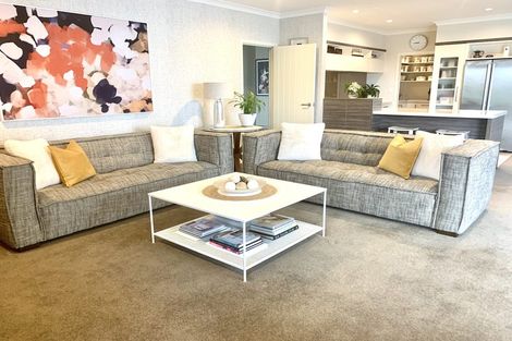 Photo of property in 14 Haast Place, Poraiti, Napier, 4112