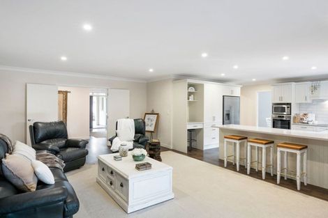 Photo of property in 49 Baxter Michael Crescent, Cambridge, 3434