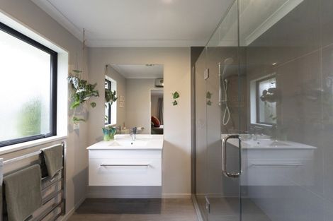 Photo of property in 67 Willowside Place, Amberley, 7410