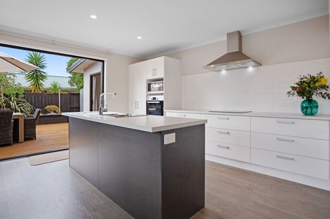 Photo of property in 106a Beverley Terrace, Whangamata, 3620