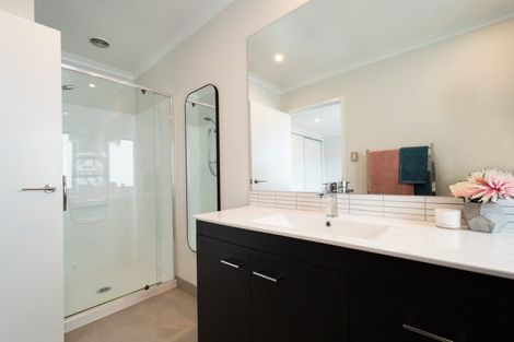 Photo of property in 5 Eyton Kay Road, Hobsonville, Auckland, 0616