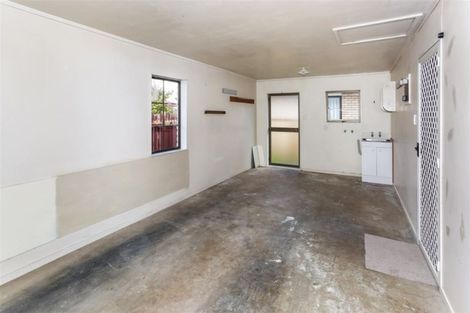 Photo of property in 2/24 West Street, Pukekohe, 2120