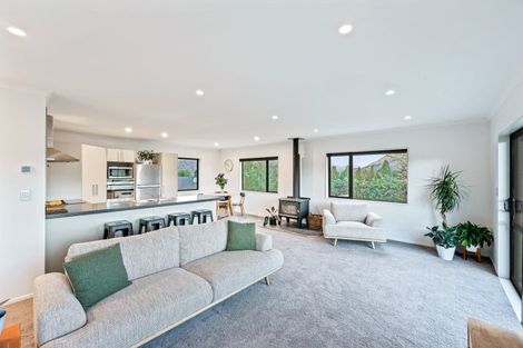 Photo of property in 19 Allenby Place, Wanaka, 9305