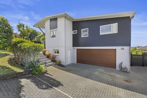 Photo of property in 60 Chesterfield Way, Orewa, 0931