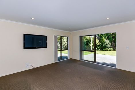 Photo of property in 2371 Homebush Road, Coalgate, 7673