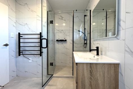 Photo of property in 70 Walters Road, Mount Wellington, Auckland, 1062