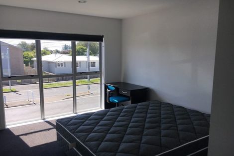 Photo of property in 11/100 Knighton Road, Hillcrest, Hamilton, 3216