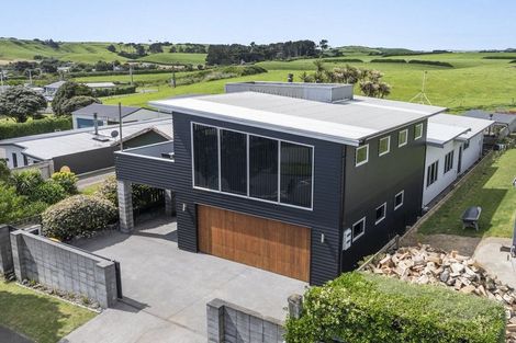 Photo of property in 8a Hira Street, Ohawe, Hawera, 4671