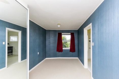 Photo of property in 4b Catherine Crescent, Moturoa, New Plymouth, 4310