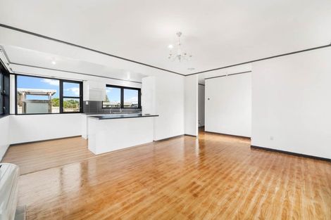 Photo of property in 5 Ainsdale Place, Manurewa, Auckland, 2102