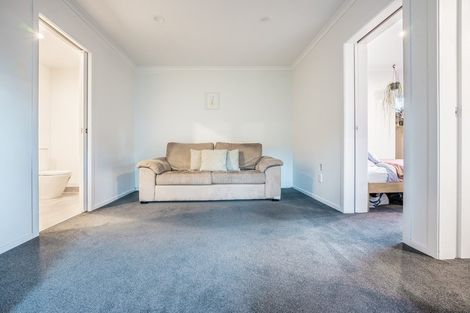 Photo of property in 4a Rata Road, Stanmore Bay, Whangaparaoa, 0932