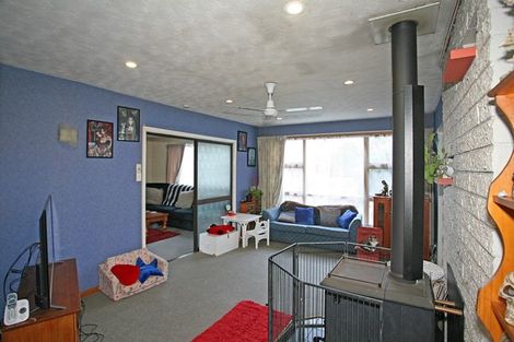 Photo of property in 15 Dunluce Place, Hornby, Christchurch, 8042