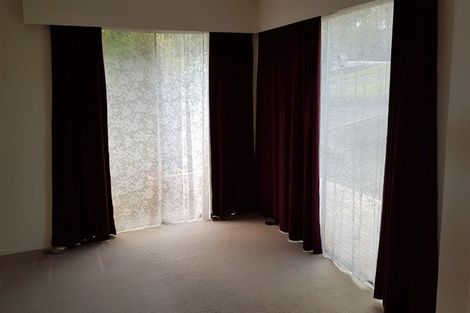 Photo of property in 212 Forrest Hill Road, Forrest Hill, Auckland, 0620