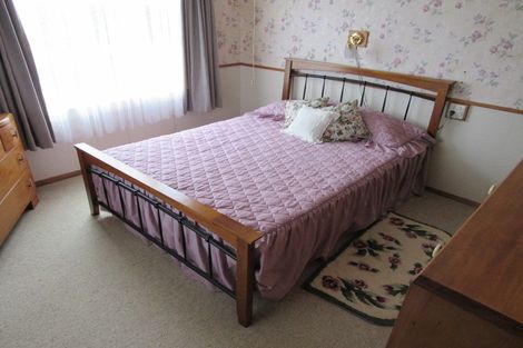 Photo of property in 49 Ngatai Street, Manaia, 4612