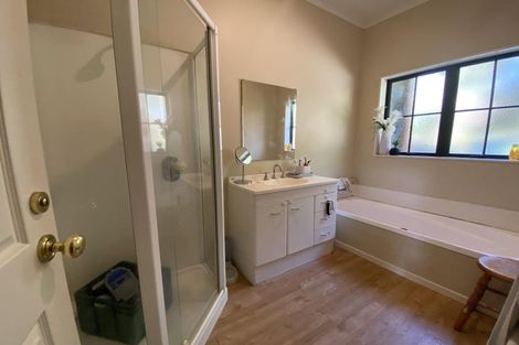 Photo of property in 11 Coventry Close, Ascot Park, Porirua, 5024