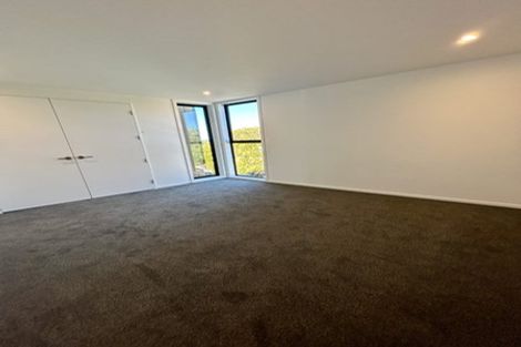 Photo of property in 15 Tiraumea Drive, Pakuranga, Auckland, 2010