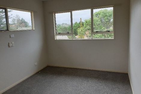 Photo of property in 2/7 Delamare Court, Sunnynook, Auckland, 0632