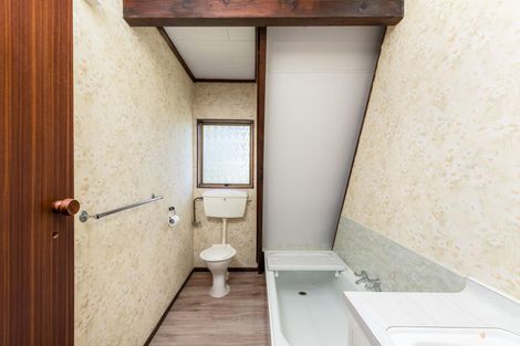 Photo of property in 7 Eaton Street, Waimate, 7924