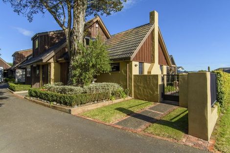 Photo of property in 5a Hinewa Road, Otumoetai, Tauranga, 3110