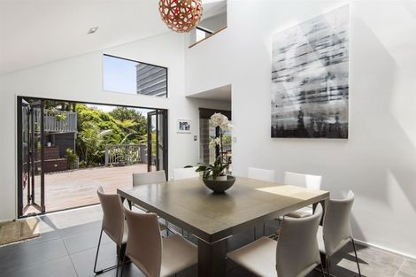 Photo of property in 7 Rangitoto Terrace, Milford, Auckland, 0620