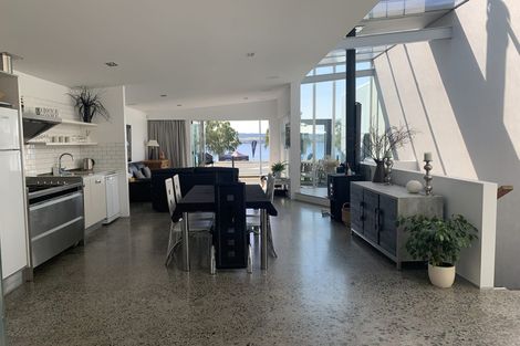 Photo of property in Bayview Apartments, 4/362 Lake Terrace, Two Mile Bay, Taupo, 3330