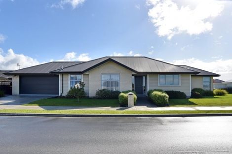 Photo of property in 13 Goodwin Street, Rangiora, 7400