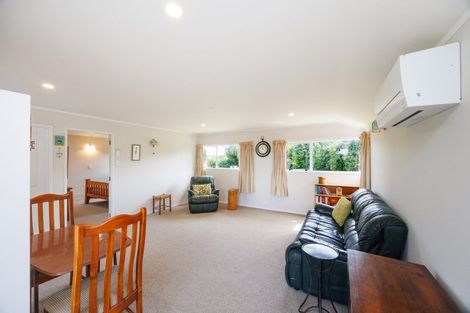 Photo of property in 44 Arnott Street, Maewa, Feilding, 4702