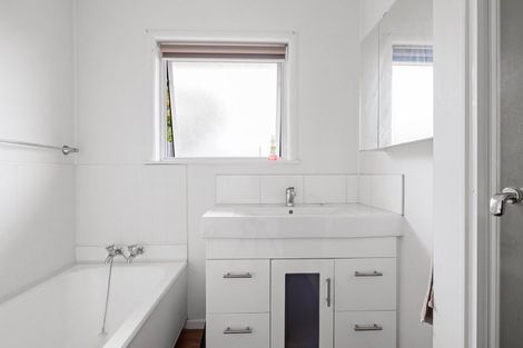 Photo of property in 80 Flynn Road, Hillcrest, Hamilton, 3216