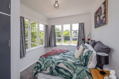 Photo of property in 620 Queen Street East, Levin, 5510