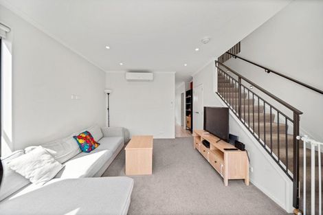 Photo of property in 37 Matairangi Avenue, Totara Heights, Auckland, 2105