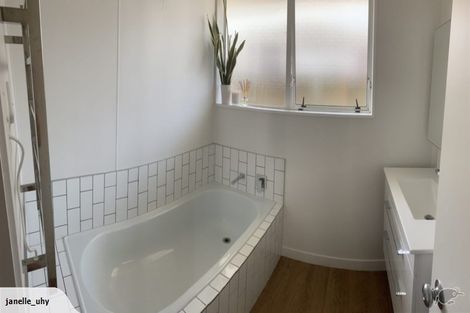 Photo of property in 15 Gambia Street, Papanui, Christchurch, 8053