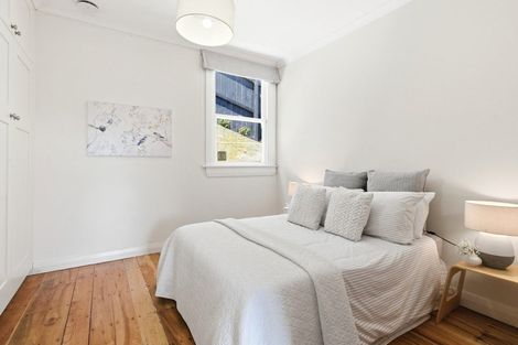 Photo of property in 24 Pembroke Road, Northland, Wellington, 6012