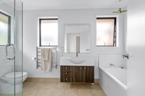 Photo of property in 21 Hepburn Creek Road, Warkworth, 0981