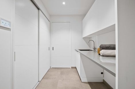 Photo of property in 5 Ferbane Way, Halswell, Christchurch, 8025