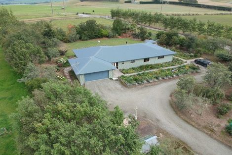 Photo of property in 374 Airedale Road, Weston, Oamaru, 9492