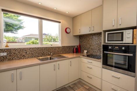 Photo of property in 1/15 Marriotts Road, North New Brighton, Christchurch, 8083