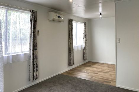 Photo of property in 33 Crawshaw Drive, Nawton, Hamilton, 3200