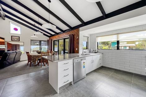 Photo of property in 8336 State Highway 35, Whanarua Bay, Opotiki, 3199