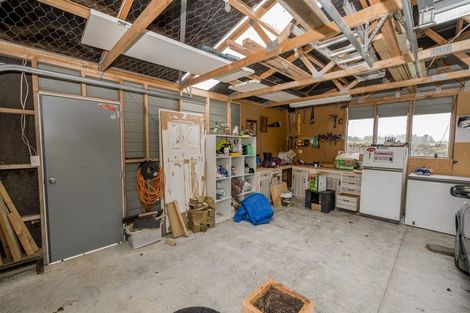 Photo of property in 121 Hokio Beach Road, Levin, 5510