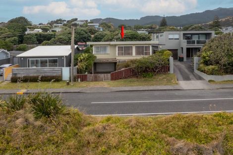 Photo of property in 120 The Parade, Paekakariki, 5034