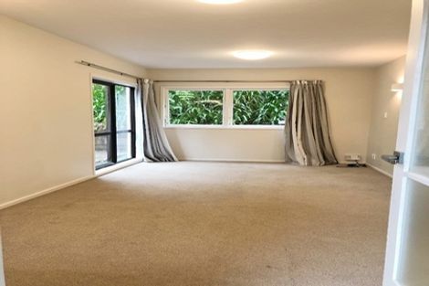 Photo of property in 1/16 Green Lane East, Remuera, Auckland, 1050