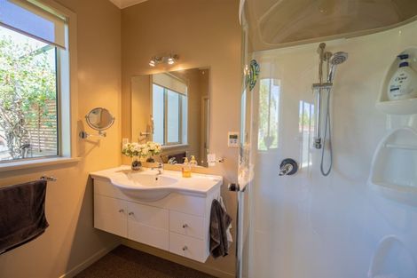 Photo of property in 20 Lawson Burrows Crescent, Te Anau, 9600