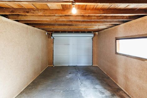 Photo of property in 6 Cremorne Avenue, Hokowhitu, Palmerston North, 4410