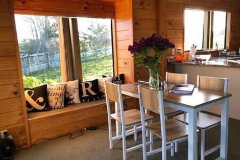 Photo of property in 264 State Highway 16, Kumeu, 0892